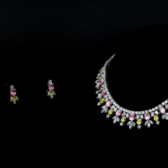NOS Rucinni Rhinestones Jeweled Crystals Yellow Pink Pastel Necklace Set - Picture 8 of 13